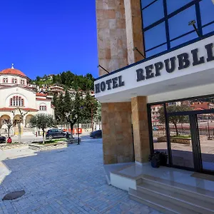 Republika 4* בראט