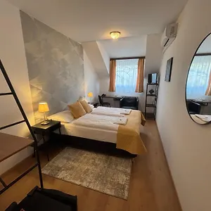 Gloria Center Magyarország