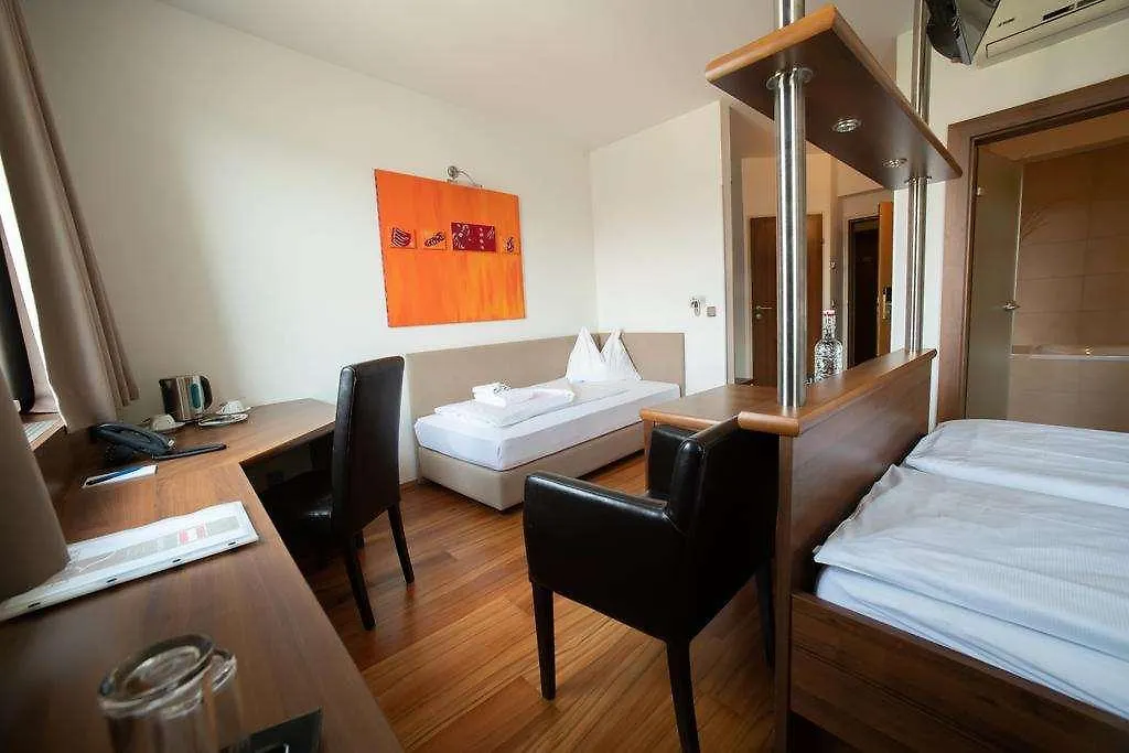Das Reinisch Hotel - Near Vienna Airport Schwechat