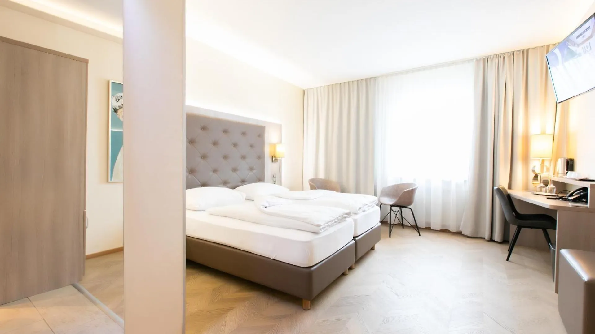 Das Reinisch Hotel - Near Vienna Airport Schwechat 4*,
