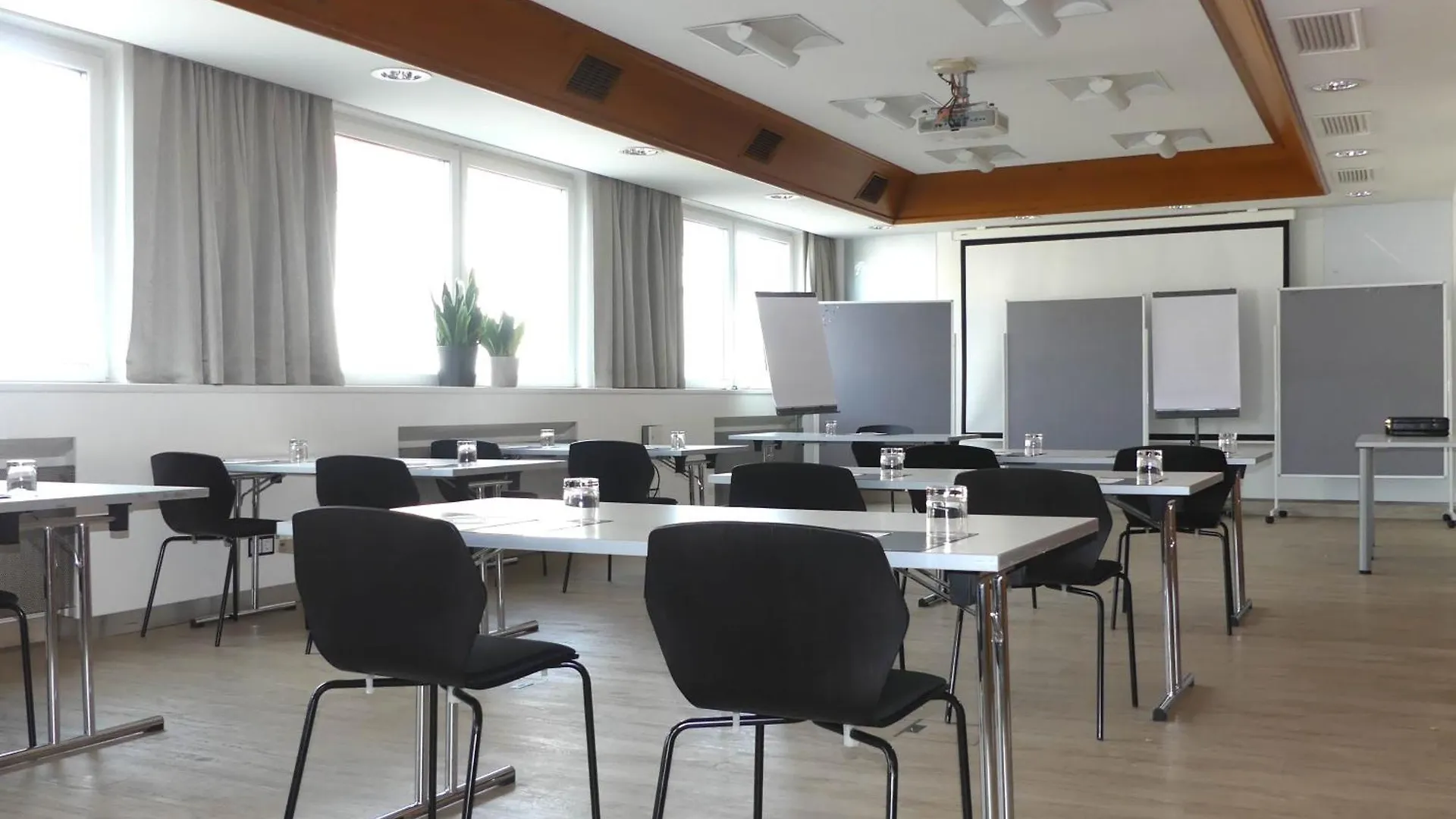 Das Reinisch Hotel - Near Vienna Airport Schwechat