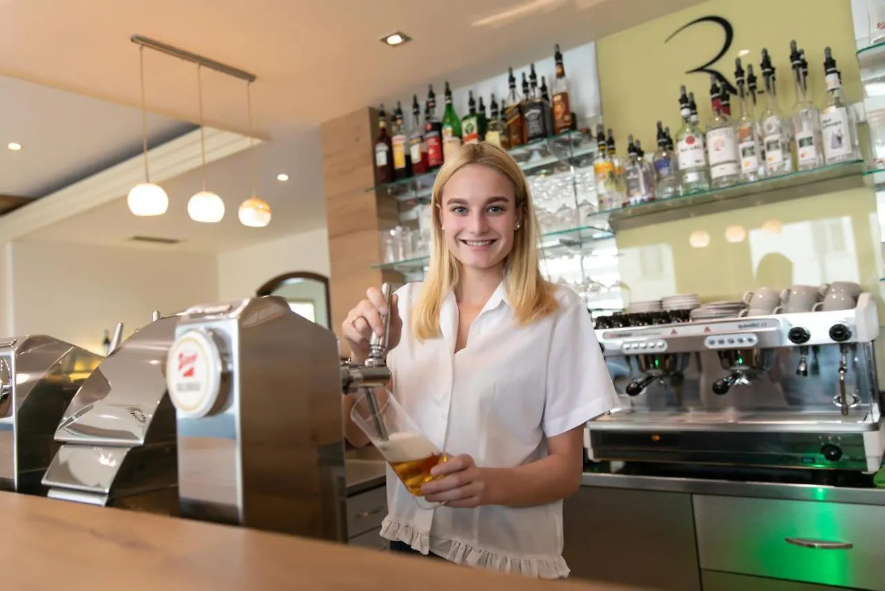Das Reinisch Hotel - Near Vienna Airport Schwechat